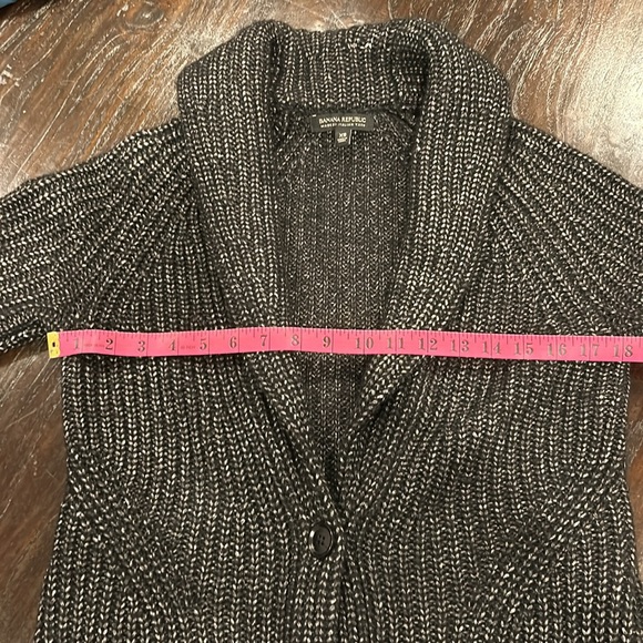 Banana Republic cardigan sweater - Picture 5 of 5